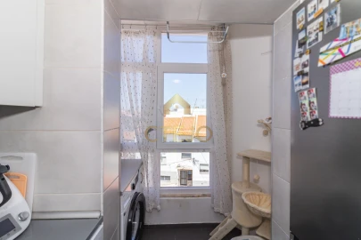 Apartamento T2 para Venda em Santa Iria de Azoia, São João da Talha e Bobadela