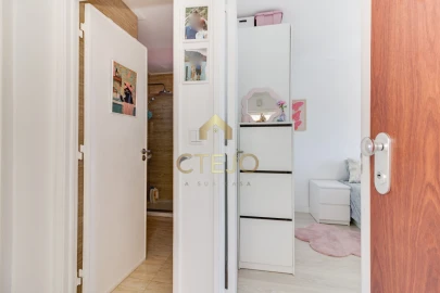 Apartamento T2 para Venda em Santa Iria de Azoia, São João da Talha e Bobadela