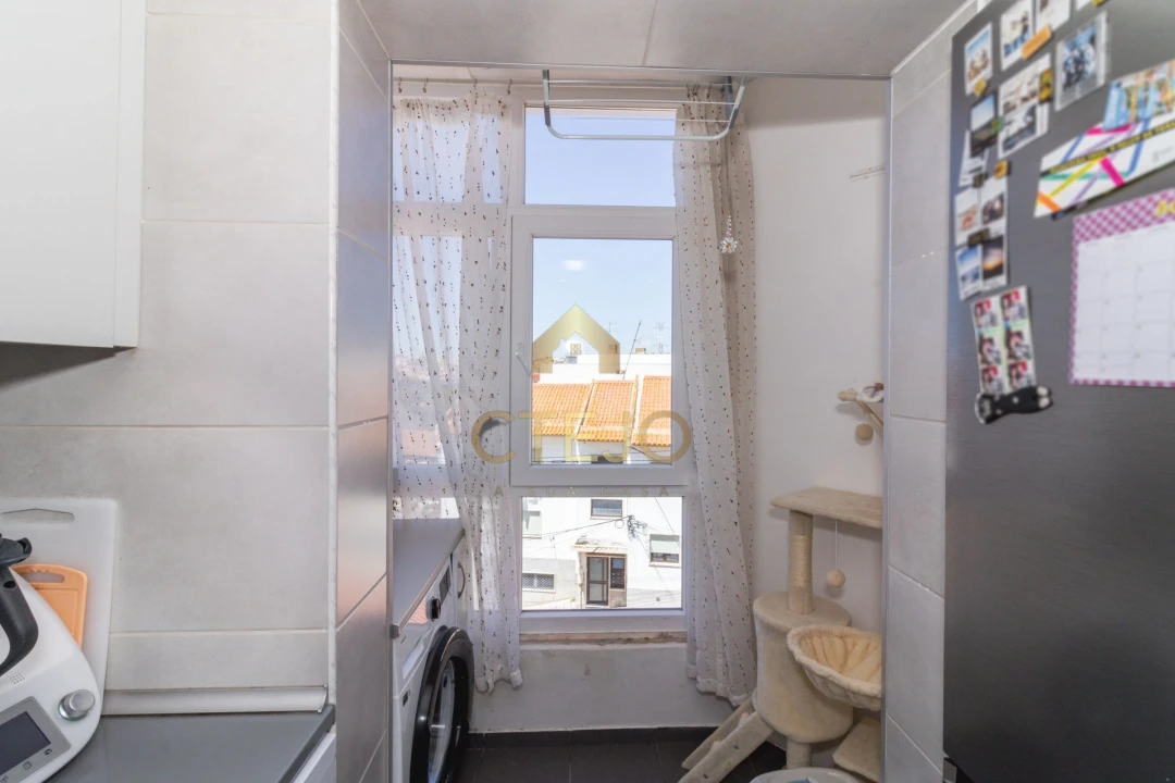 Apartamento T2 para Venda em Santa Iria de Azoia, São João da Talha e Bobadela Foto 16