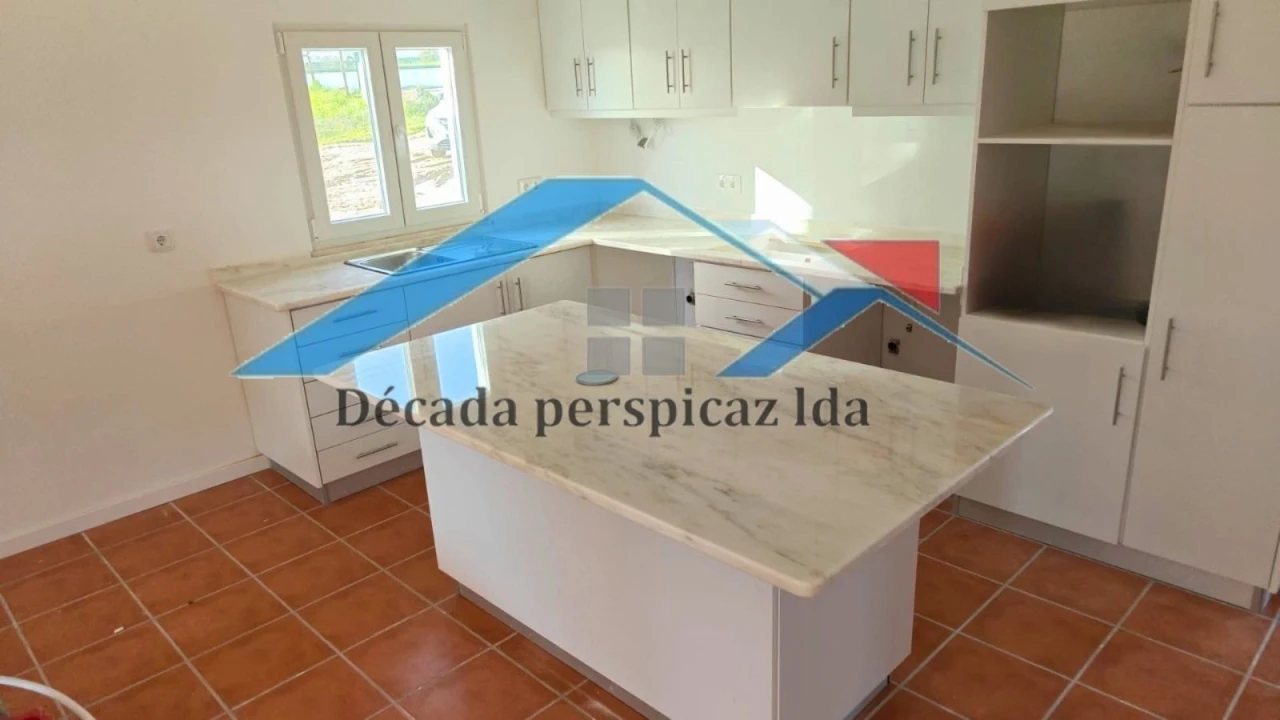 Moradia T2 para Venda em Coruche, Fajarda e Erra Foto 5