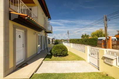 Moradia T3 para Venda em Albergaria-A-Velha e Valmaior