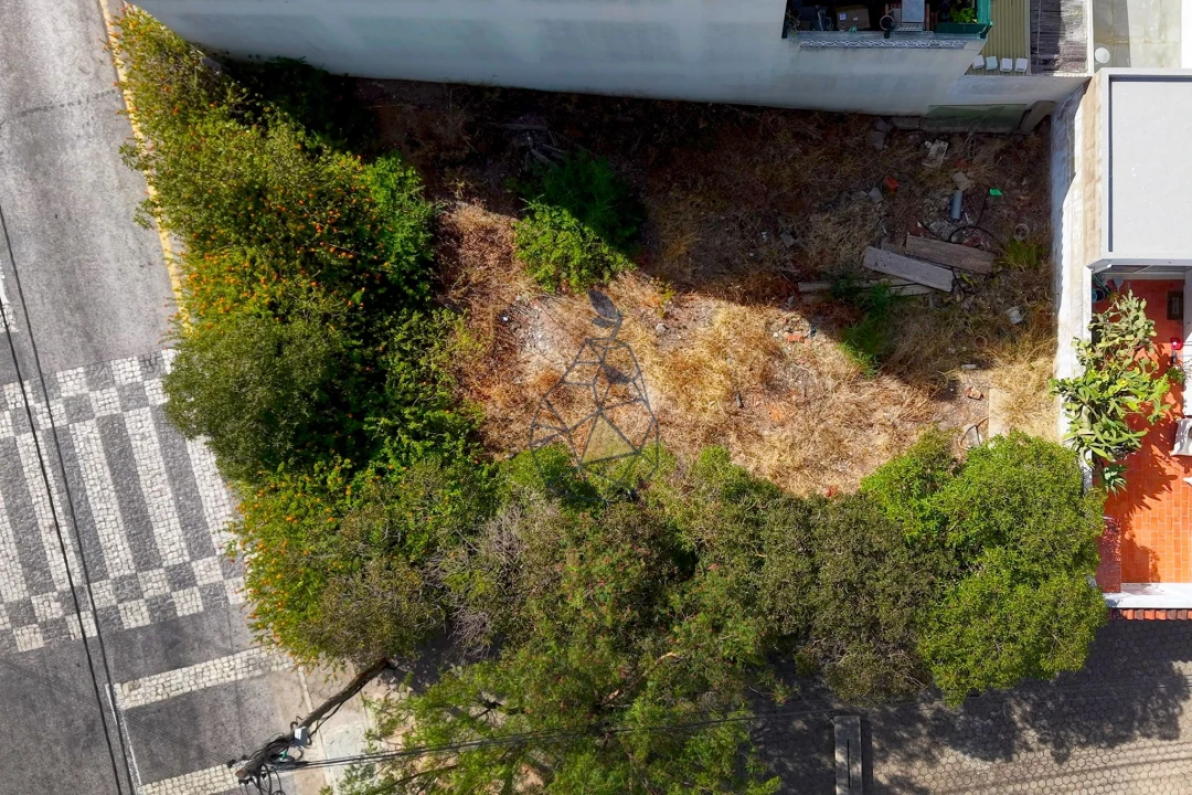 Terreno para Venda em Estômbar e Parchal Foto 5