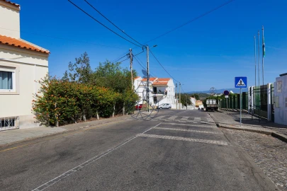 Terreno para Venda em Estômbar e Parchal