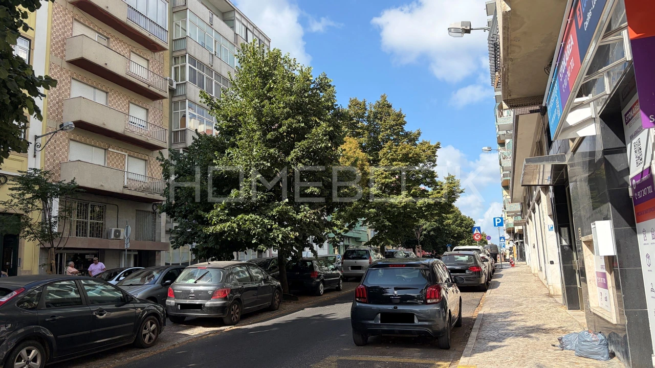 Negócio para Trespasse em Areeiro Foto 3