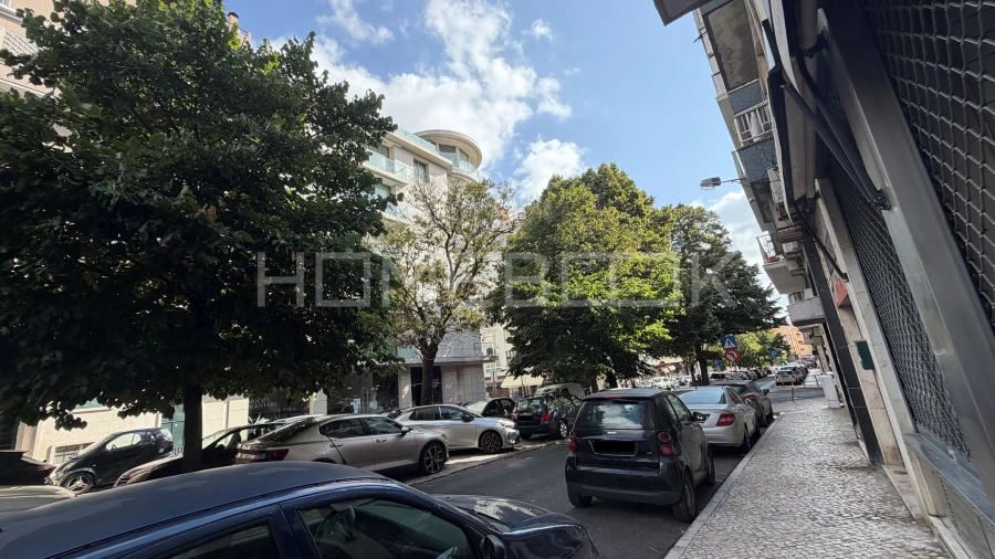 Negócio para Trespasse em Areeiro Foto 6