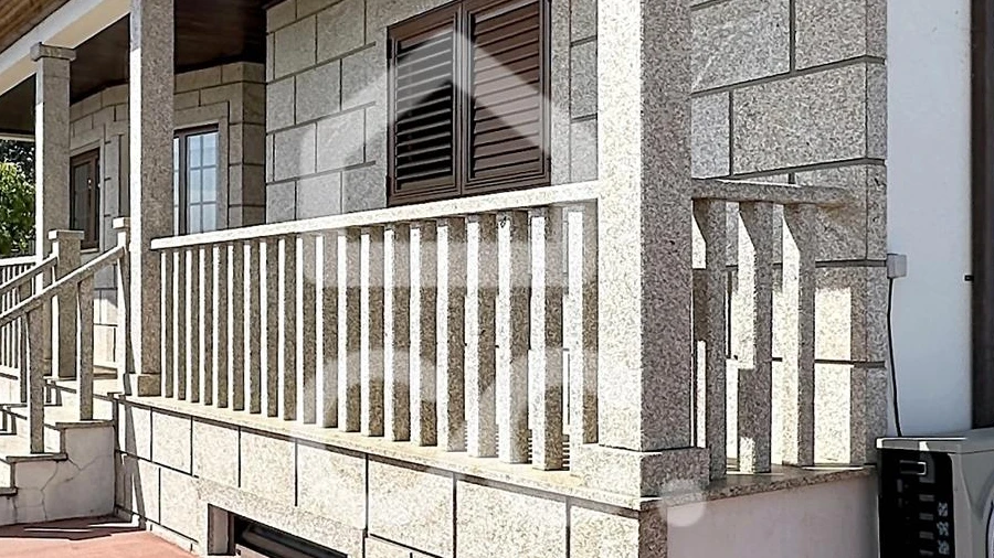 Moradia T5 para Venda em Santa Cruz/Trindade e Sanjurge