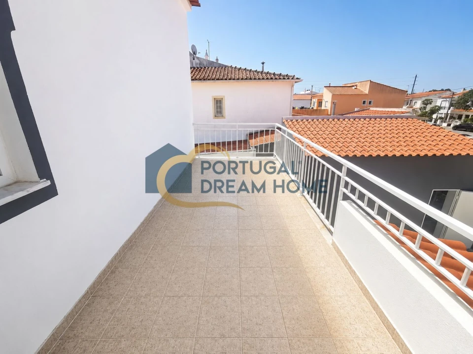 Moradia T4 para Venda em Silves Foto 6
