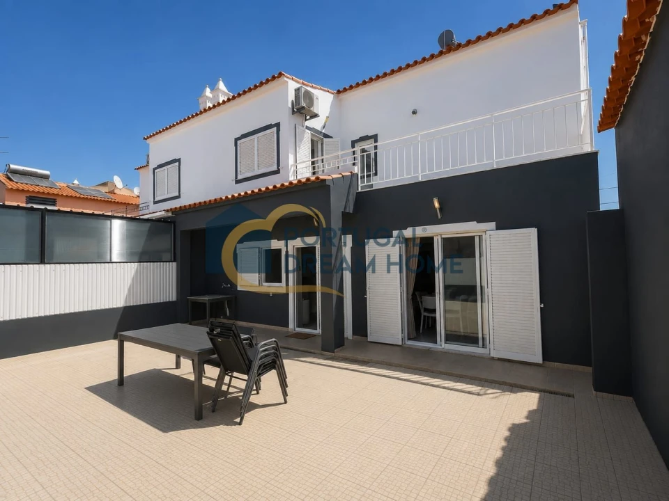 Moradia T4 para Venda em Silves Foto 3