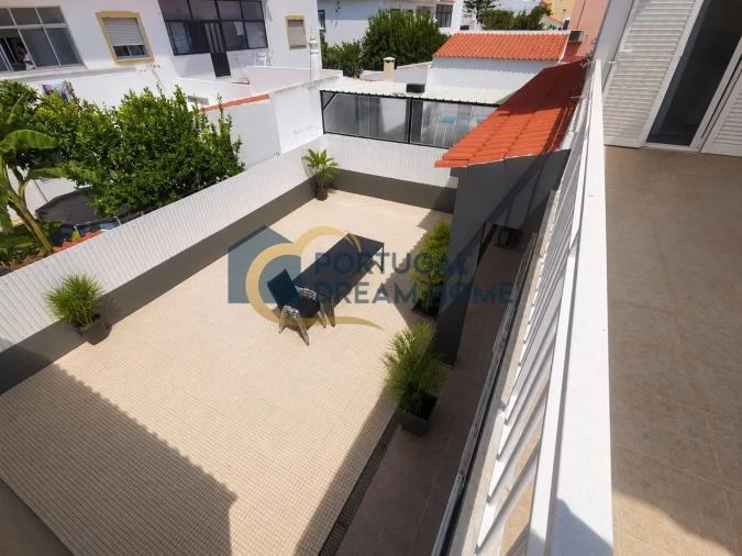 Moradia T4 para Venda em Silves Foto 4