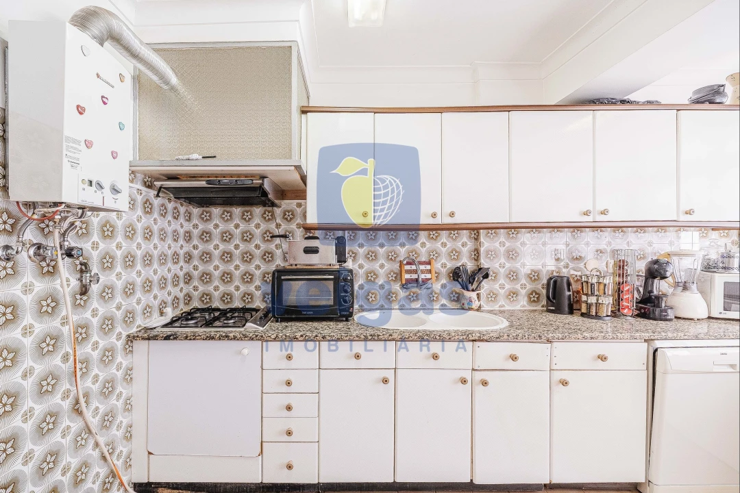 Apartamento T3 para Venda em Rio de Mouro Foto 14