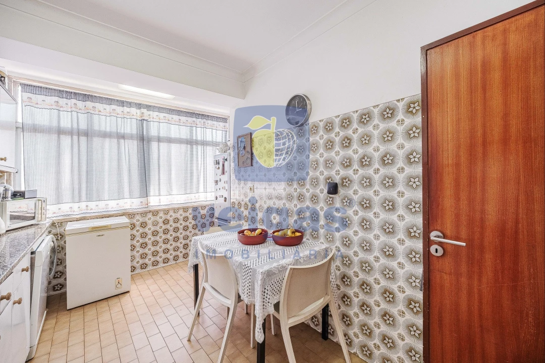 Apartamento T3 para Venda em Rio de Mouro Foto 13