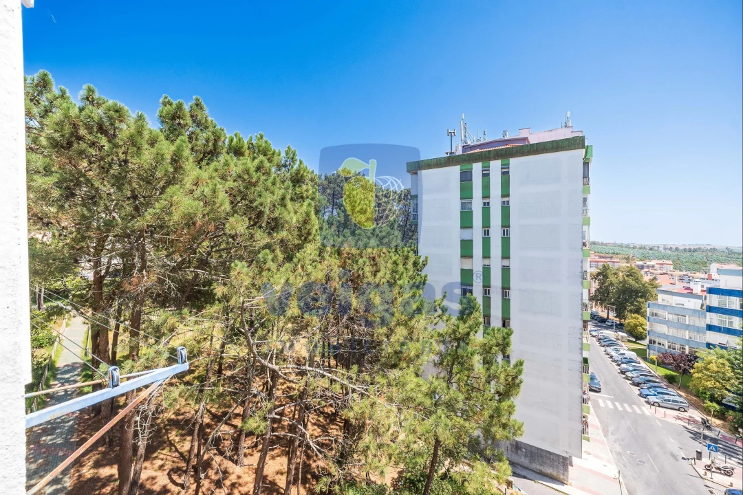 Apartamento T3 para Venda em Rio de Mouro Foto 21