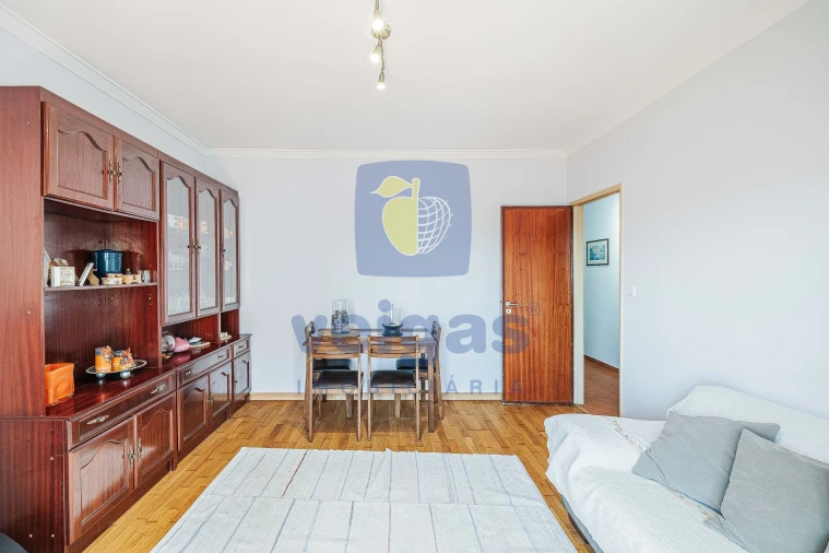 Apartamento T3 para Venda em Rio de Mouro Foto 4