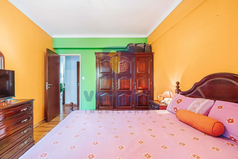 Apartamento T3 para Venda em Rio de Mouro Foto 45