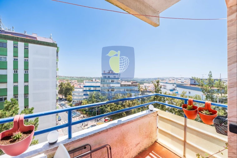 Apartamento T3 para Venda em Rio de Mouro Foto 10