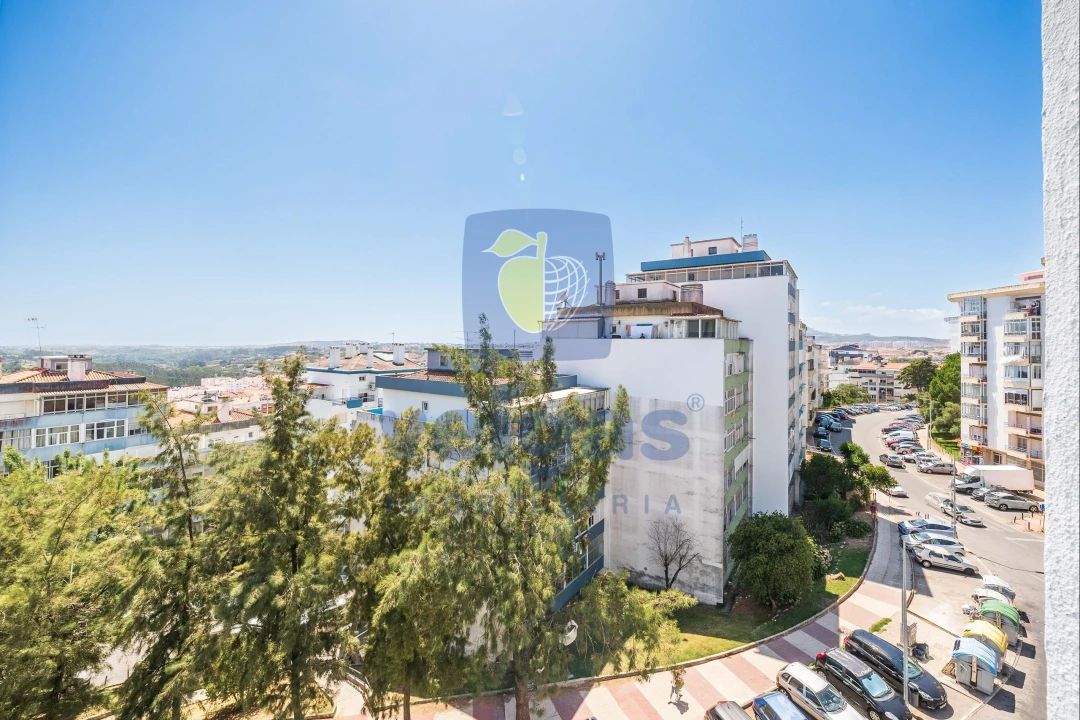 Apartamento T3 para Venda em Rio de Mouro Foto 19