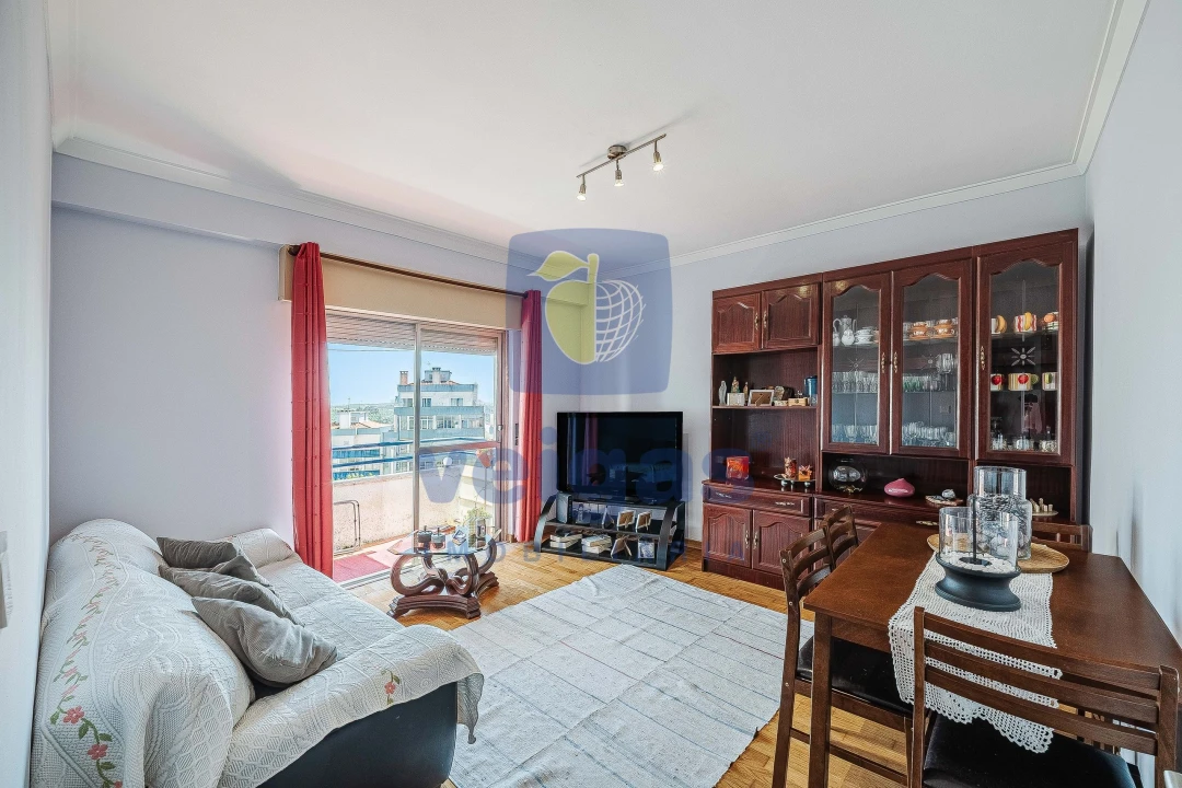 Apartamento T3 para Venda em Rio de Mouro Foto 23