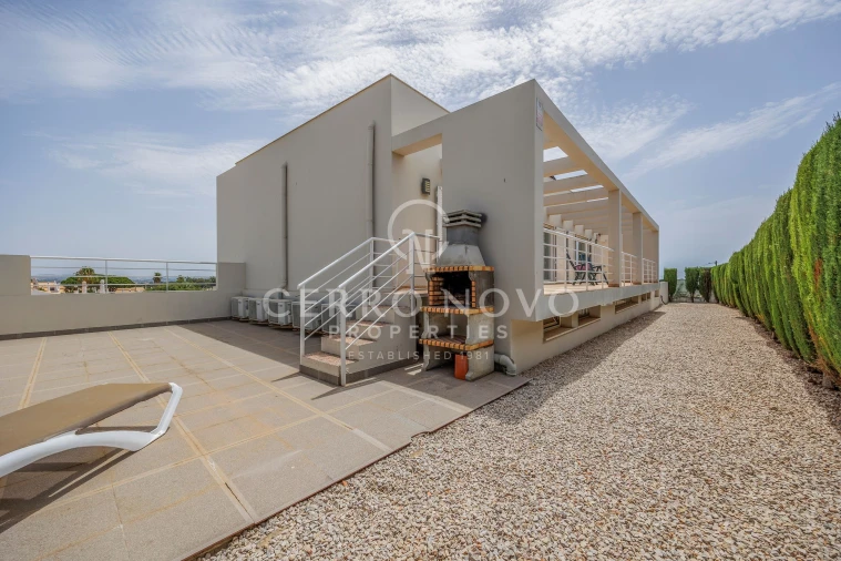 Moradia T4 para Venda em Albufeira e Olhos de Água Foto 30