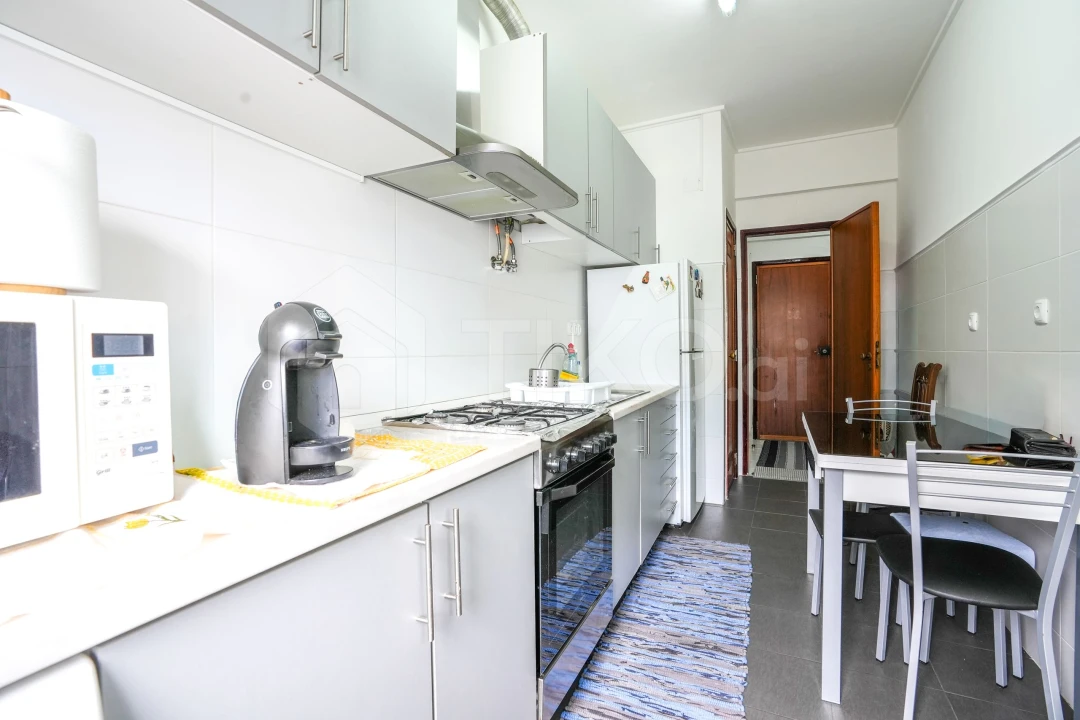 Apartamento T2 para Venda em Águas Livres Foto 8