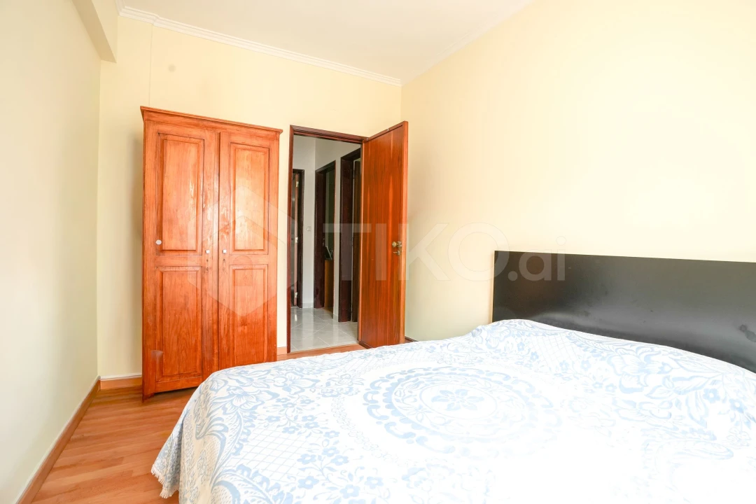 Apartamento T2 para Venda em Águas Livres Foto 17