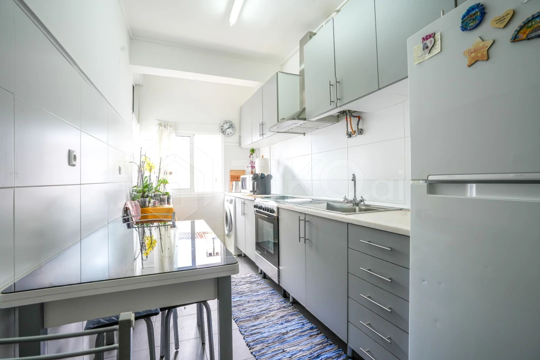 Apartamento T2 para Venda em Águas Livres Foto 4