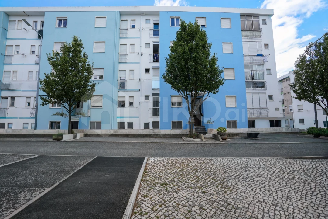 Apartamento T2 para Venda em Águas Livres Foto 26