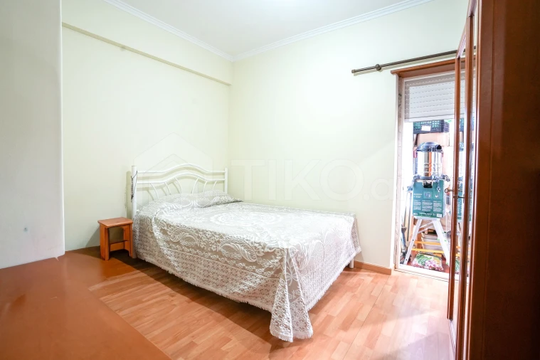 Apartamento T2 para Venda em Águas Livres Foto 16
