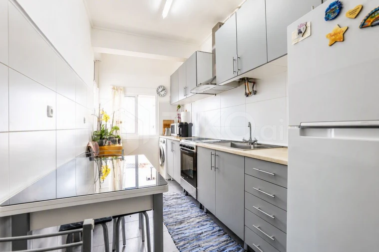 Apartamento T2 para Venda em Águas Livres Foto 2