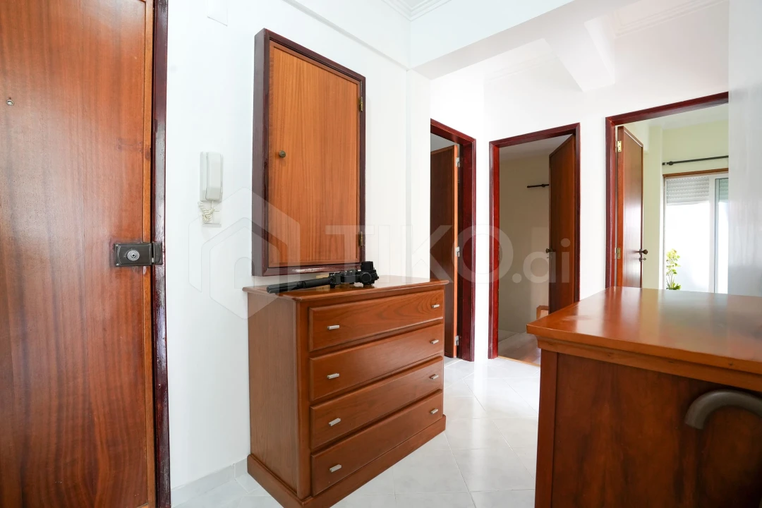 Apartamento T2 para Venda em Águas Livres Foto 23