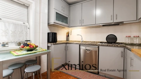 Apartamento T3 para Venda em Baguim do Monte (Rio Tinto)