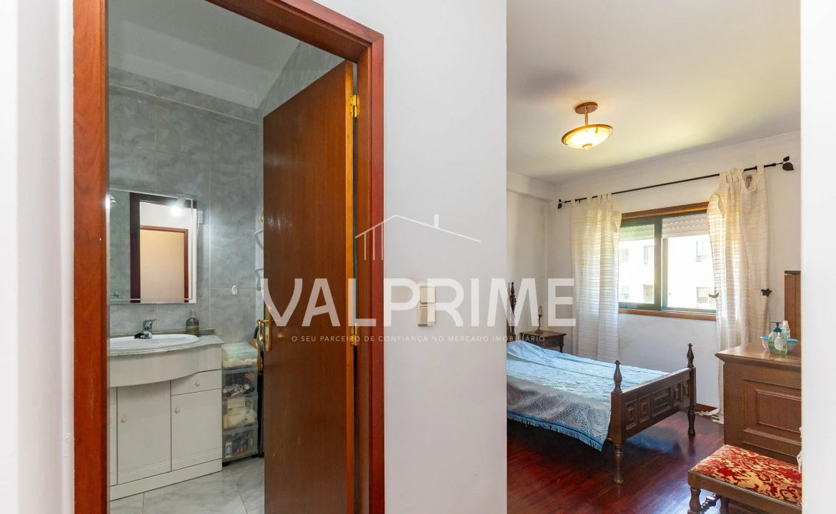 Apartamento T3 para Venda em Madalena Foto 23