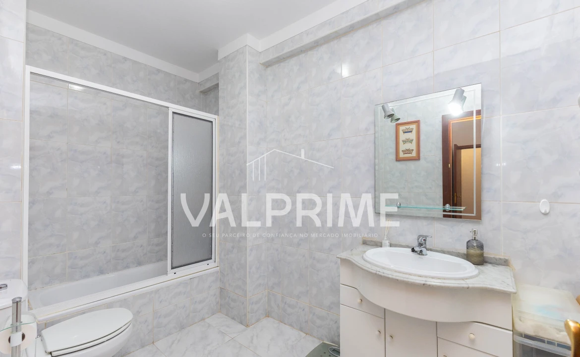 Apartamento T3 para Venda em Madalena Foto 24