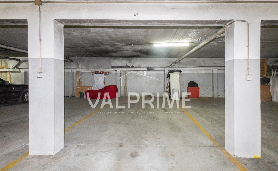Apartamento T3 para Venda em Madalena Foto 27