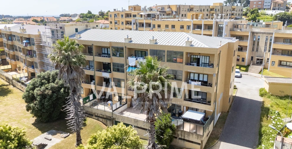 Apartamento T3 para Venda em Madalena Foto 30