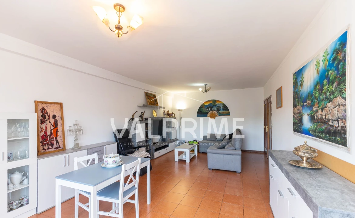 Apartamento T3 para Venda em Madalena Foto 9