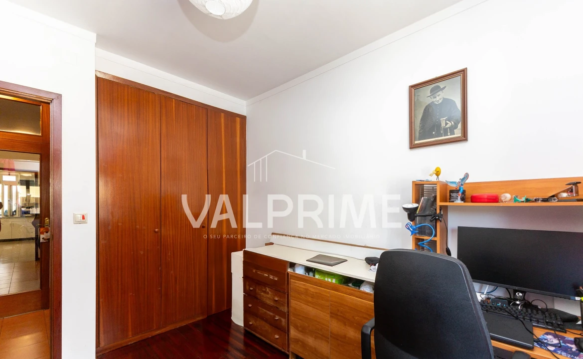 Apartamento T3 para Venda em Madalena Foto 22