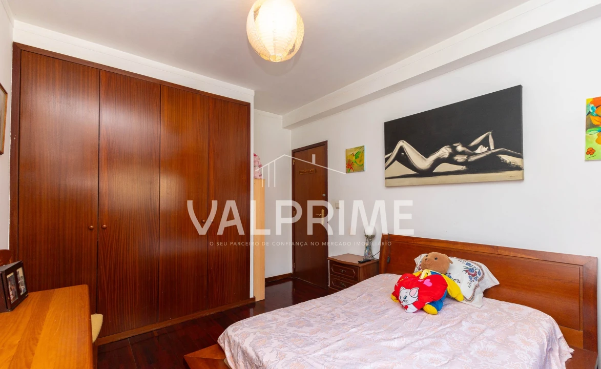 Apartamento T3 para Venda em Madalena Foto 20