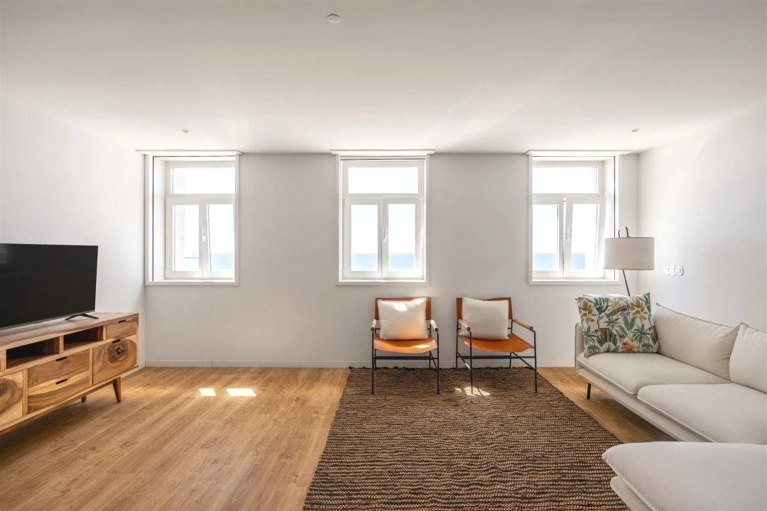 Apartamento T1 para Arrendamento em Aldoar, Foz do Douro e Nevogilde Foto 2