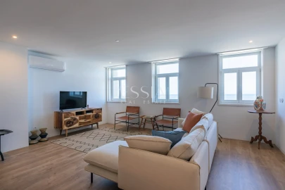 Apartamento T1 para Arrendamento em Aldoar, Foz do Douro e Nevogilde