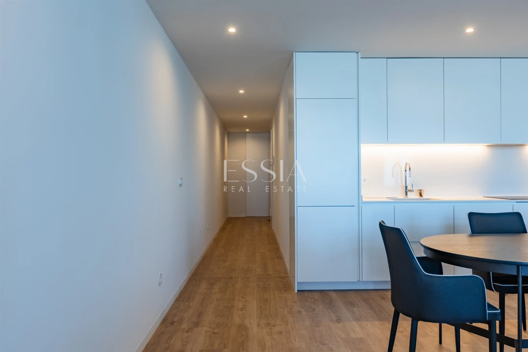 Apartamento T1 para Arrendamento em Aldoar, Foz do Douro e Nevogilde Foto 14