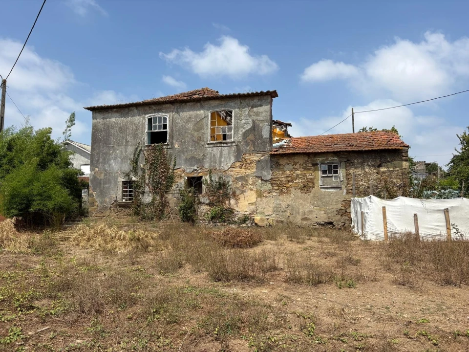 Moradia T3 para Venda em Ribeirão Foto 1