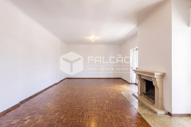 Apartamento T4 para Arrendamento em Marvila, Ribeira Santarém, São Salvador, São Nicolau Foto 2