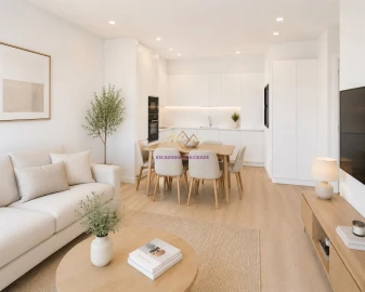 Apartamento T2 para Venda em Santo António dos Cavaleiros e Frielas