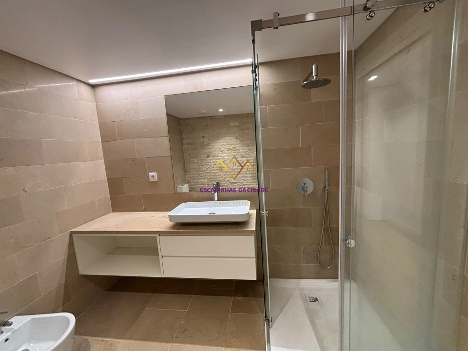 Apartamento T2 para Venda em Alcantara Foto 17