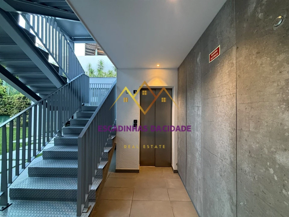 Apartamento T2 para Venda em Alcantara Foto 26