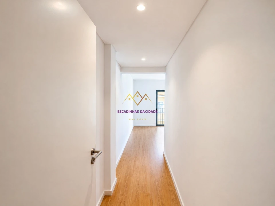 Apartamento T2 para Venda em Alcantara Foto 10