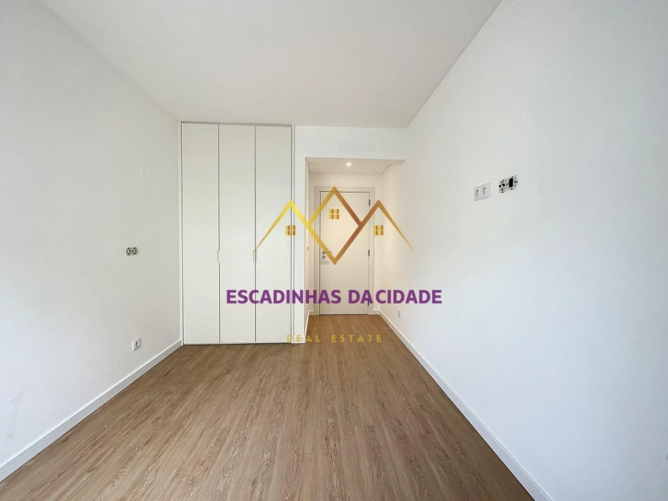 Apartamento T2 para Venda em Alcantara Foto 12