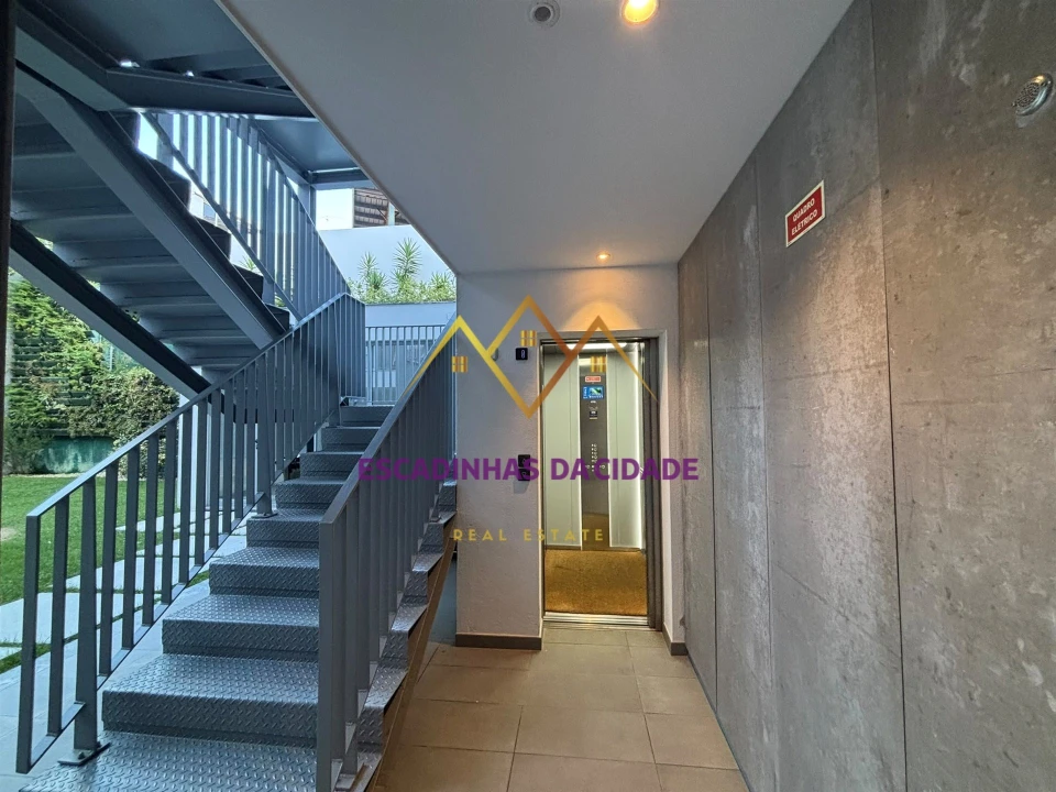 Apartamento T2 para Venda em Alcantara Foto 27
