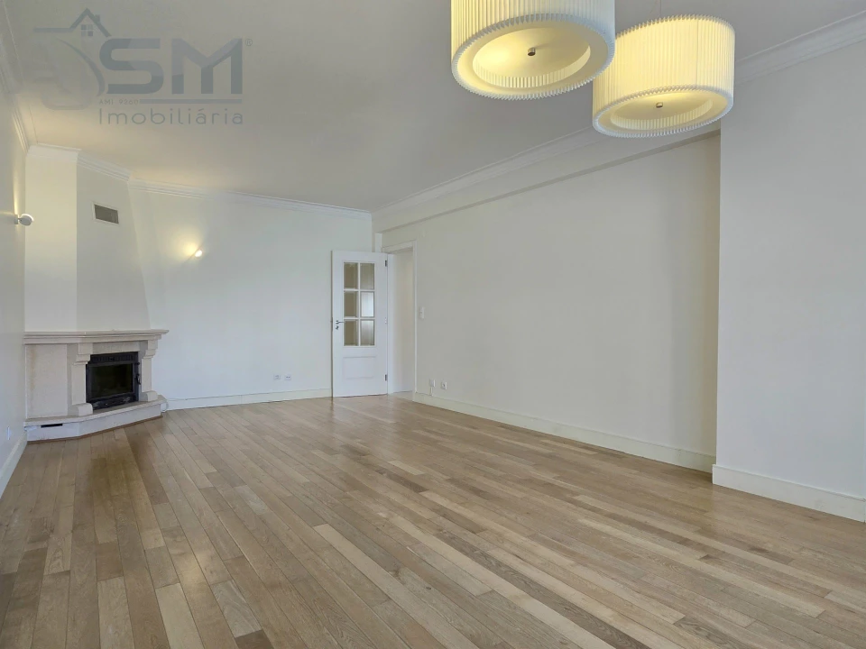 Apartamento T2 para Arrendamento em Cacém e São Marcos Foto 4