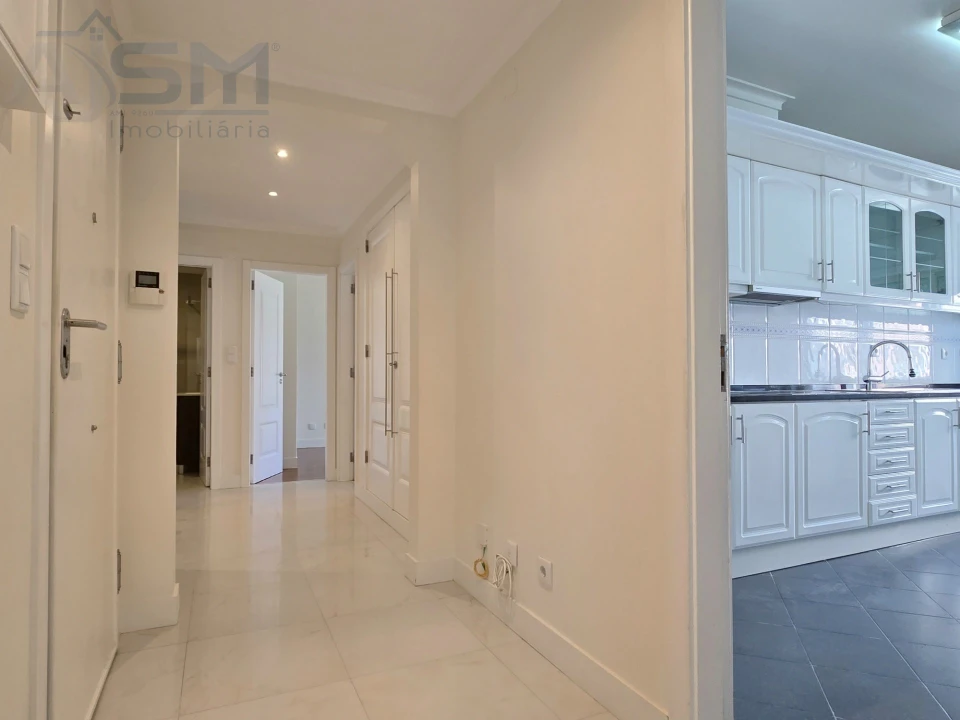 Apartamento T2 para Arrendamento em Cacém e São Marcos Foto 6